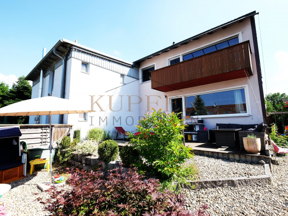 © KI Terrassenwohnung Kalchreuth