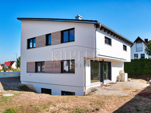 © Exklusives EFH Hausen