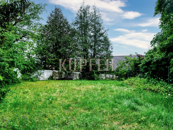 © KI Grundstück Altdorf