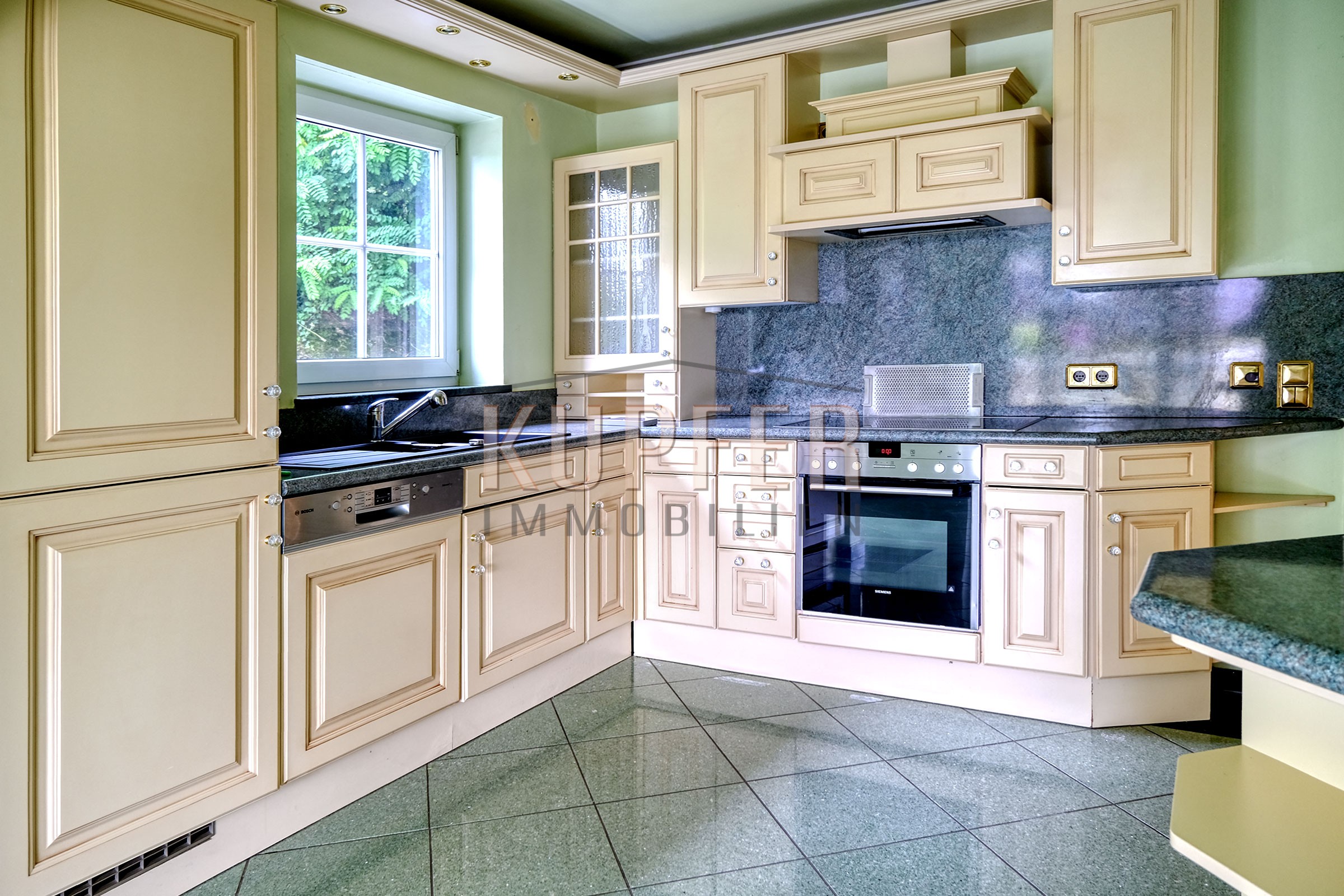 © KI Wohnung Neunkirchen