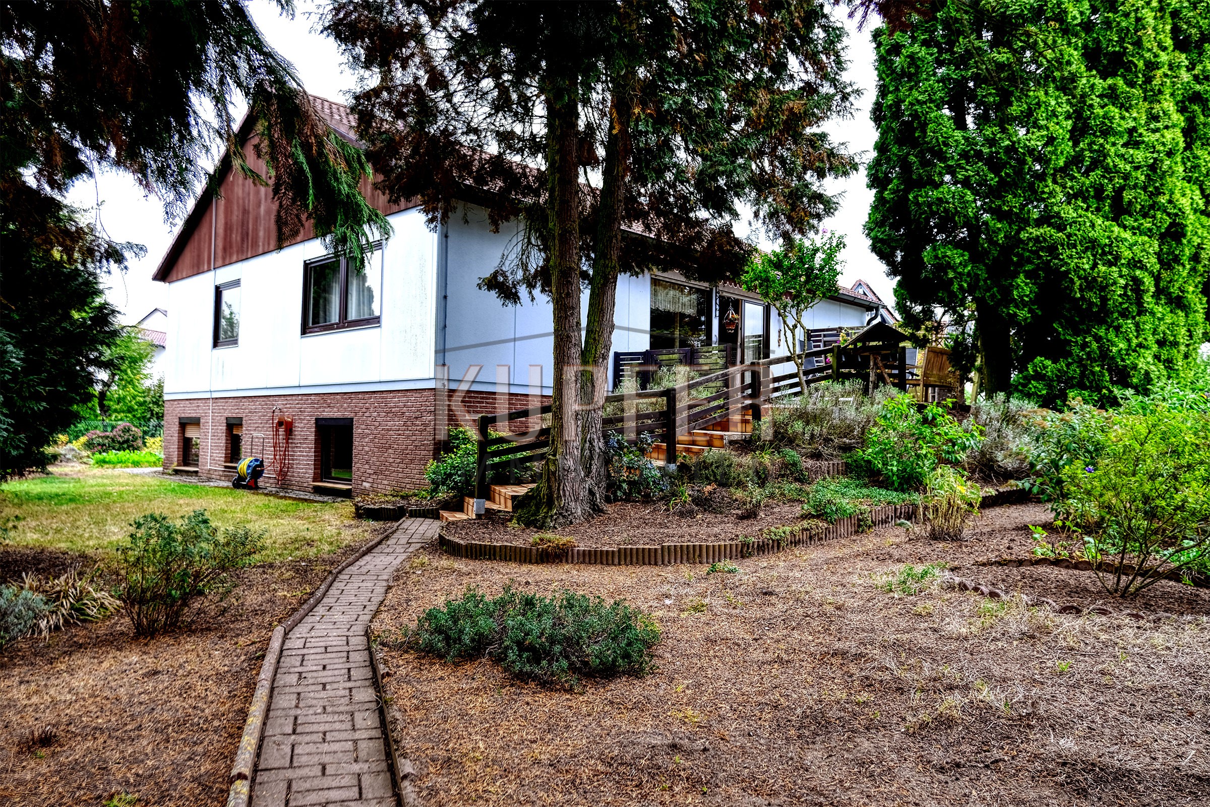 © KI Grundstück Uttenreuth