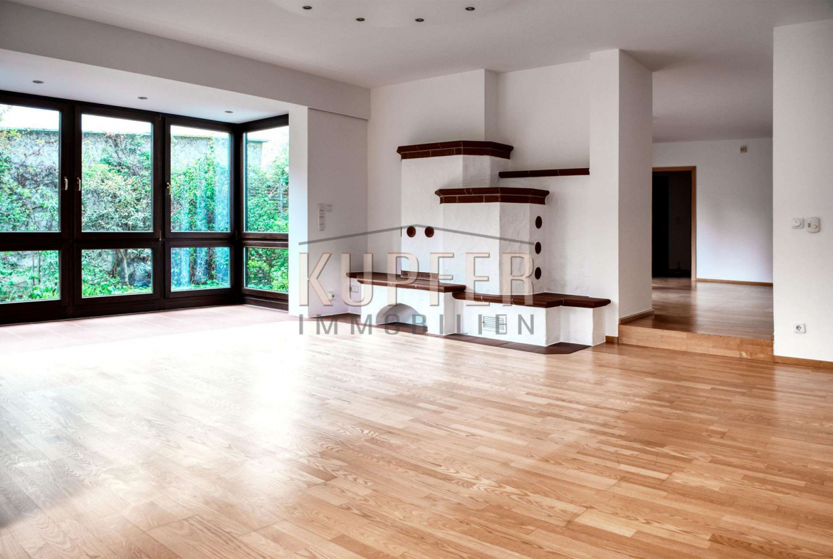 © KI Geräumige DHH Erlangen